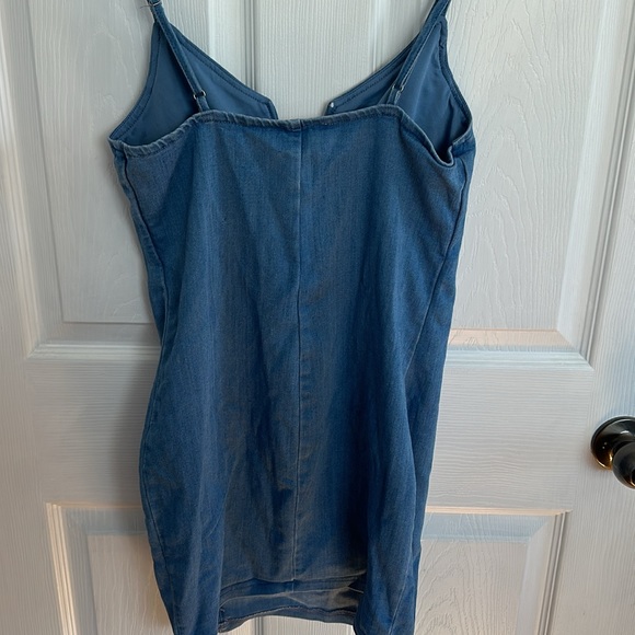 Mele E Pere V-Neck Denim Mini Dress - Picture 3 of 4